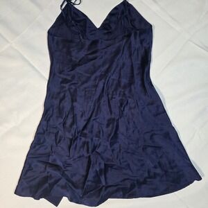 Victoria's Secret Vintage Y2K 100% Silk Slip Navy Blue Size S